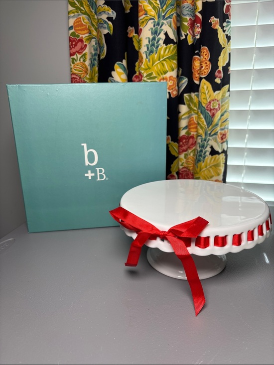 Burton + Burton Other - burton + BURTON White Porcelain Cake Red Ribbon Stand Party Display 8”